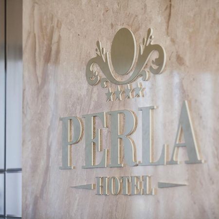 Hotel Perla 로고즈니차 외부 사진
